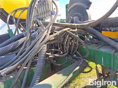 items/8be5ab5438a5ef1195f6002248918839/johndeere1770maxemergeplusplanter-2_10bd1de5aaec43bc81ddf0b7717bb378.jpg