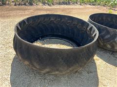 items/8c512d6a8d35ee11a81c0022488cca71/tractortirelivestockfeeders-2_a757b9137a904e7fbb1fe9c9280c303a.jpg