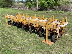 Buffalo 6R30 Row Crop Cultivator 