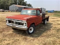 1976 Ford F150 4x4 Flatbed Pickup 