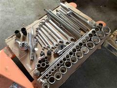 1" Socket Set 