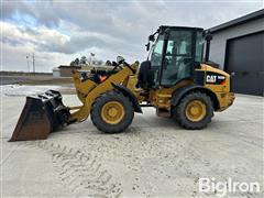 2016 Caterpillar 908M Wheel Loader 