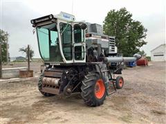 Gleaner F2 Combine 