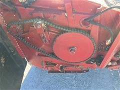 items/8cea89fb483a486cb494482ee425f61d/caseih1020flexheader-43_f19b59279b8a4d98b6e840aebe8f152f.jpg