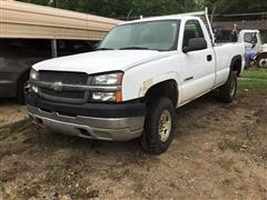 2004 Chevrolet Silverado 2500 HD 4x4 Pickup 