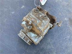 Ford 2 BBL Carburetor 