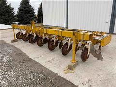 Buffalo 4600 6R30” Row Crop Cultivator 