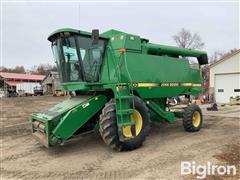 1989 John Deere 9500 2WD Combine 