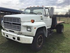 1985 Ford F700 S/A Flatbed Truck 