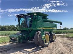 2006 John Deere 9660 STS 2WD Combine 