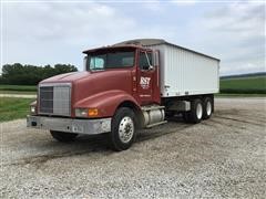 1990 International Eagle 9400 T/A Grain Truck 