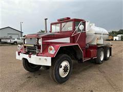 1968 Kaiser Jeep M5IA2 6x6 Water Truck 