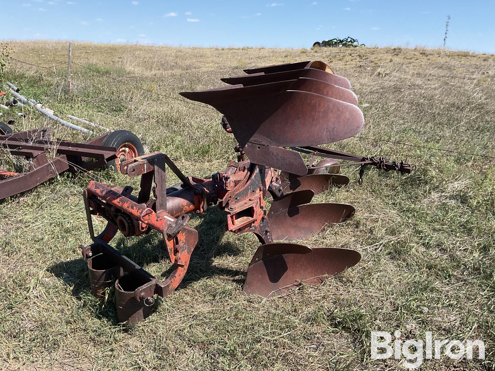 International 3-Bottom Roll-Over Plow 