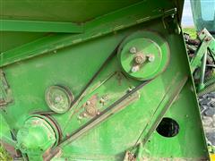 items/8f5529321511ef11989a000d3ad43525/johndeere2320wind-rowerw300twinknifeheader_26bdd19174964c4295f38eb2acebb1ae.jpg