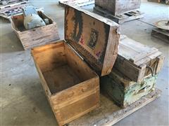 Antique Trunk & Boxes 