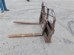 items/8fc064e26a9fed119ac400155d423b69/palletforkskidsteerattachment-13_5f44c682ba9f474c9685d58f045d3dd0.jpg