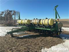 John Deere 7200 8R30” Planter 