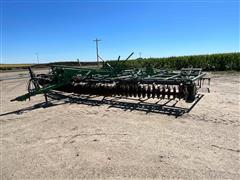 John Deere 726 34’ Mulch Finisher 