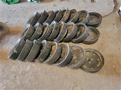 items/9016288820a0ed119ac40003fff92901/planterrowunitgaugewheels_163d9a4082f440a69e5206d2b91ea22f.jpg