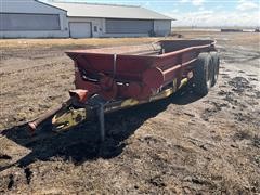 New Holland 679 Manure Spreader 