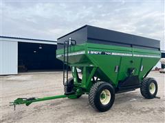 Brent 744 Gravity Wagon 