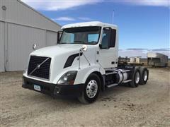 2011 Volvo VNL T/A Truck Tractor 