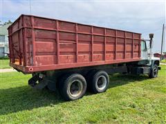 items/905da6e16617ee11a81c000d3ad3f876/1972fordln900customcabtagraintruck_bb94fd815e7341d88e137e7d23f884b8.jpg