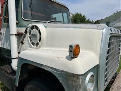 items/905da6e16617ee11a81c000d3ad3f876/1972fordln900customcabtagraintruck_f549adc3f75a43f88da0bf34597dad75.jpg