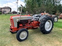 1962 Ford 801 Select-o-Speed 2WD Tractor 