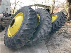 John Deere Firestone 18.4R42 Dual Combine Tires/Rims 