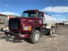 1980 Ford 9000 T/A Water Truck 