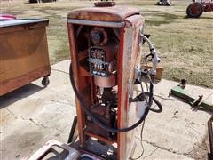 1950 Tokheim Model 39 Upright Fuel Pump 