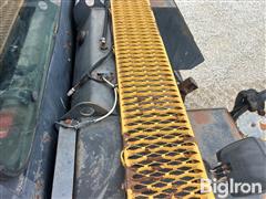 items/90ced4d8d144f01195f37c1e5239afe0/track-tractor-2_086bc015c6c4412bbfc77ddfd8da5f4b.jpg