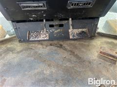 items/90ced4d8d144f01195f37c1e5239afe0/track-tractor-2_10f3635838844db38640390d9b99765a.jpg