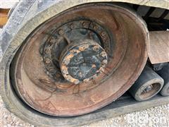 items/90ced4d8d144f01195f37c1e5239afe0/track-tractor-2_4e7de522c60d4ffda9eb29b1d543807b.jpg