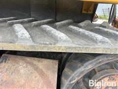items/90ced4d8d144f01195f37c1e5239afe0/track-tractor-2_a9ad4a29db644838bbbd987970cdfeae.jpg