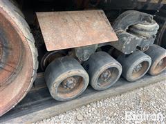 items/90ced4d8d144f01195f37c1e5239afe0/track-tractor-2_dff63f1c61b64625b5635b6681747183.jpg