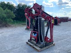 Mahindra 2665CL Loader W/80” Bucket 