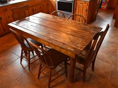 Primitive Kitchen Table And Chairs 