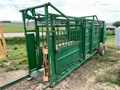 Real Industries LTD Portable Crowding Tub & Working Chute 