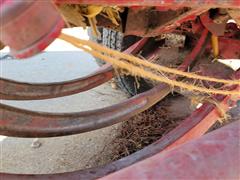 items/912b646cc4c6ee11a73d0022489101eb/international47smallsquarebaler-11_7e7db0efd03d4d51a8c62e3b0a00c755.jpg