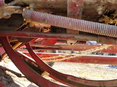 items/912b646cc4c6ee11a73d0022489101eb/international47smallsquarebaler-11_d9abb0dc38194bdeb4dfd5c6d0468cb8.jpg