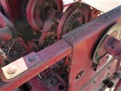 items/912b646cc4c6ee11a73d0022489101eb/international47smallsquarebaler-11_e783fb6565a94a90888186c2abc2511a.jpg