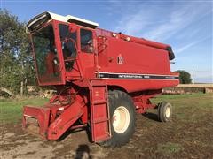 1982 International 1420 Combine 