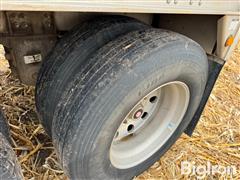 items/918af2e42d9bef1195f6000d3a620d5e/2013wilsondwh-500tagraintrailer-9_a625dd10366d43cea8892acbb67dce9d.jpg