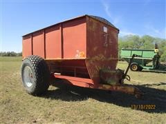 Big 12 DK-600 600 Bushel Grain Cart 