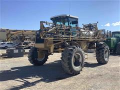 Ag-Chem RoGator 854 Self-Propelled Sprayer 