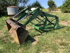 John Deere 46 Tractor Loader 