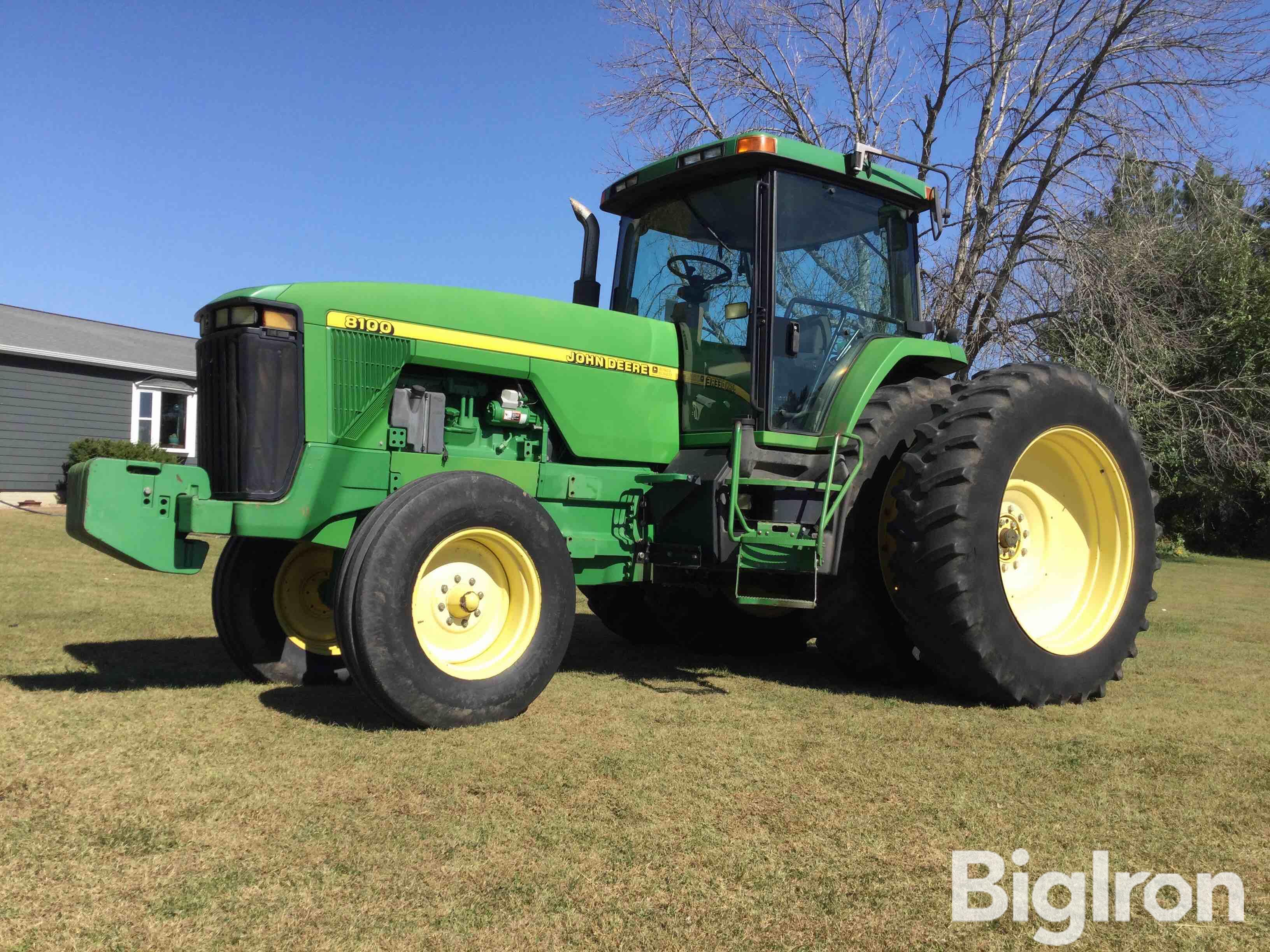 1997 John Deere 8100 2WD Tractor 