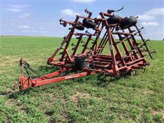 Case 4600 Vibra Shank Cultivator 